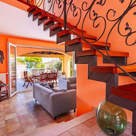 House 4 You Lumbarda Bagian luar foto