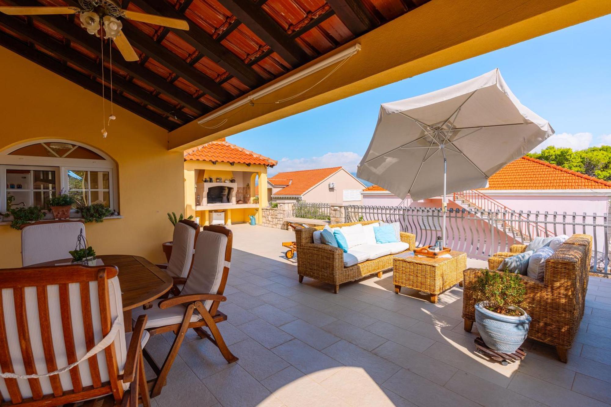 House 4 You Lumbarda Bagian luar foto