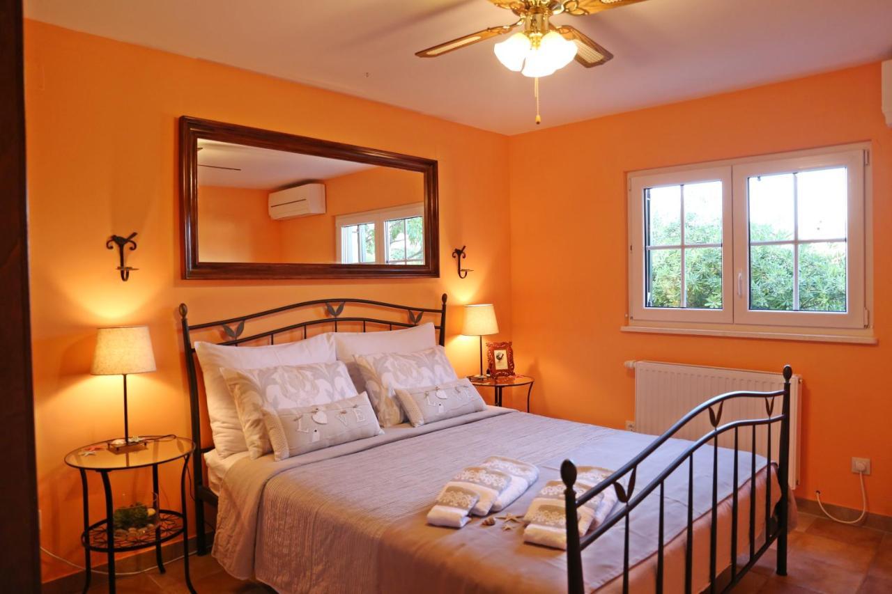 House 4 You Lumbarda Bagian luar foto